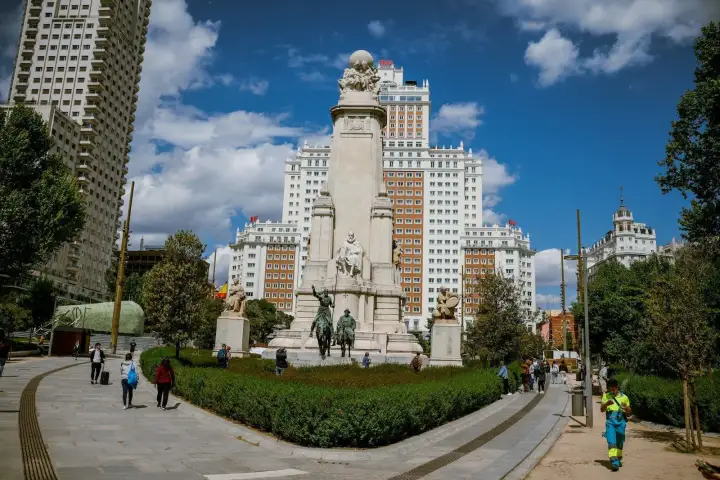 Discover the Charm of Madrid's Outskirts
