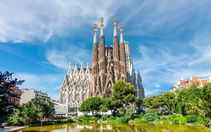 Top Things to Do and See in Barcelona