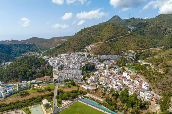 Discover the Charm of Benahavís